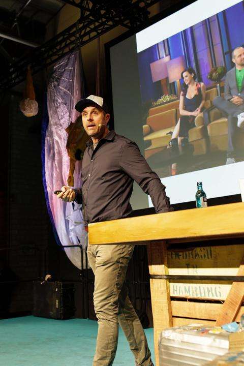 BTF_Day3_2_JuliaLukaLilaNitzschke-6105 speaking coach on stage